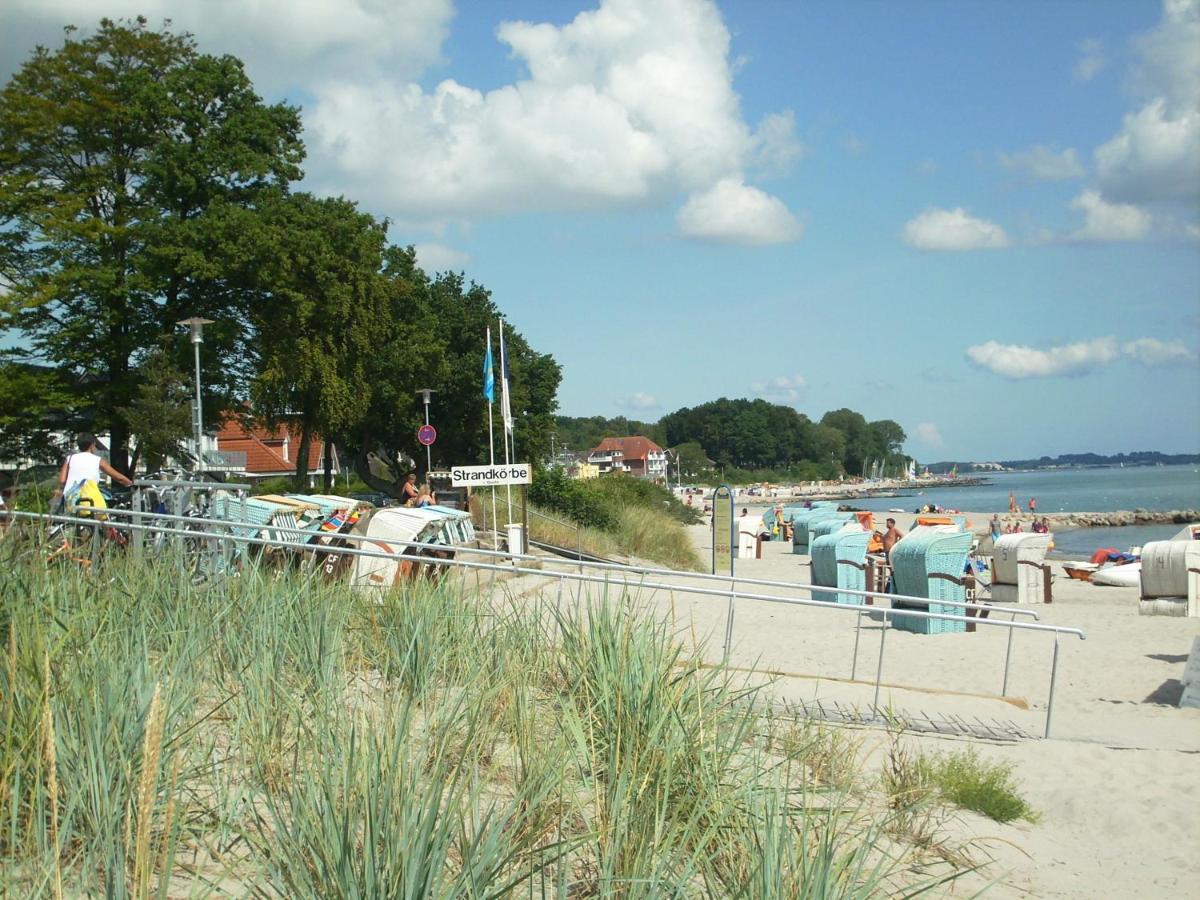 Haus Suedstrand, Scharbeutz-Зірксдорф Екстер'єр фото